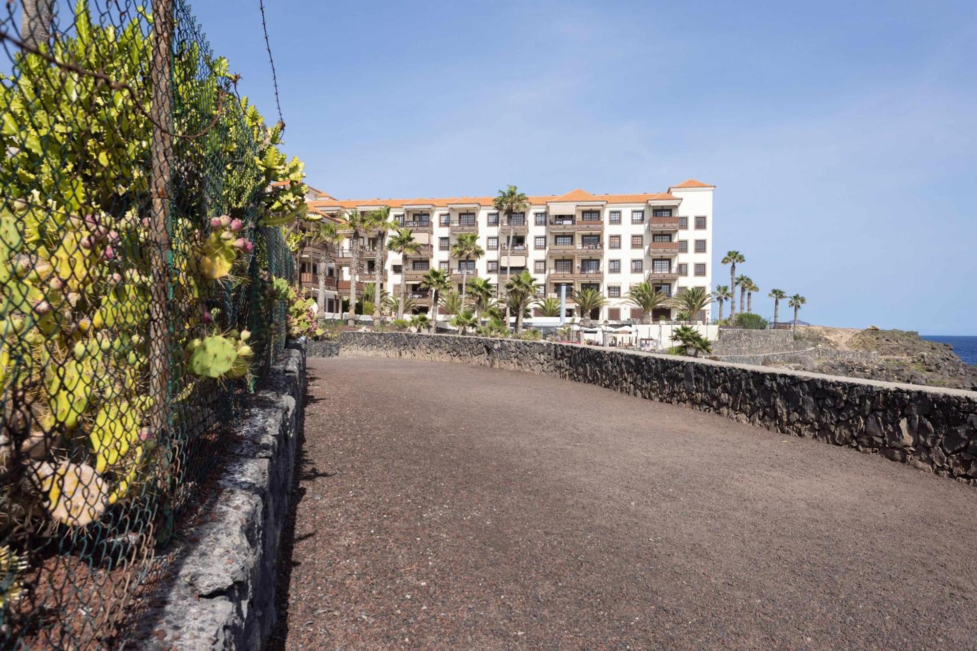 Agradable Piso Con Piscina & Playa Terraza Y Wifi Lejlighed Costa del Silencio Eksteriør billede